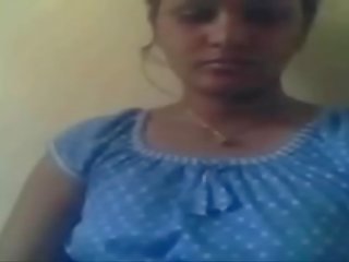 Indieši mallu aunty rāda sev par kamera - gspotcam.com